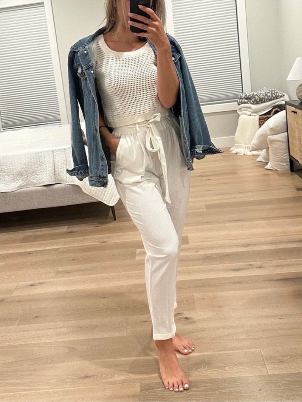 Women’s white Paperbag Tie-Waist Pants